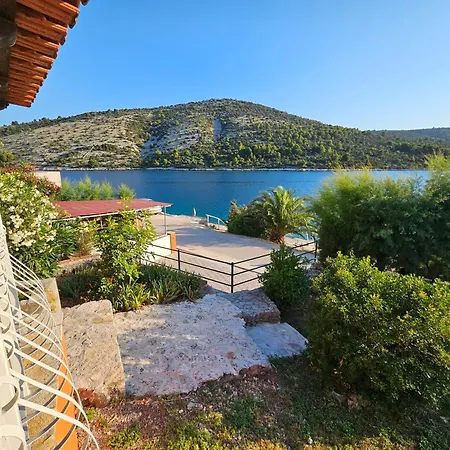 Seaside For Two In Carpe Diem Apartment